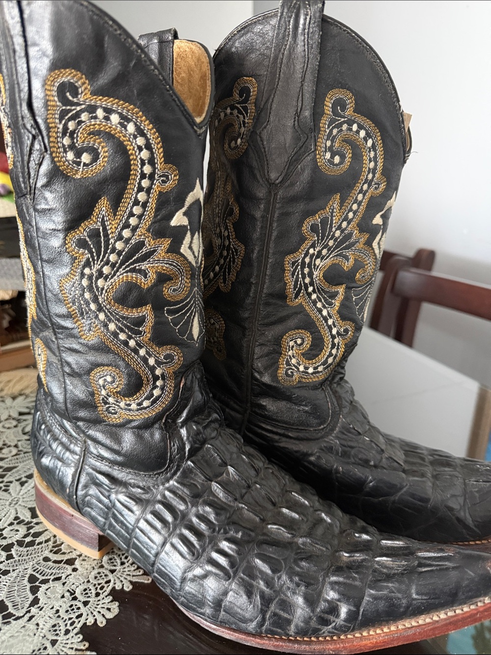 Potrero Whipstitch Gator Size 8 US  / 27 MEX Pointed Toe Western Cowboy Boots